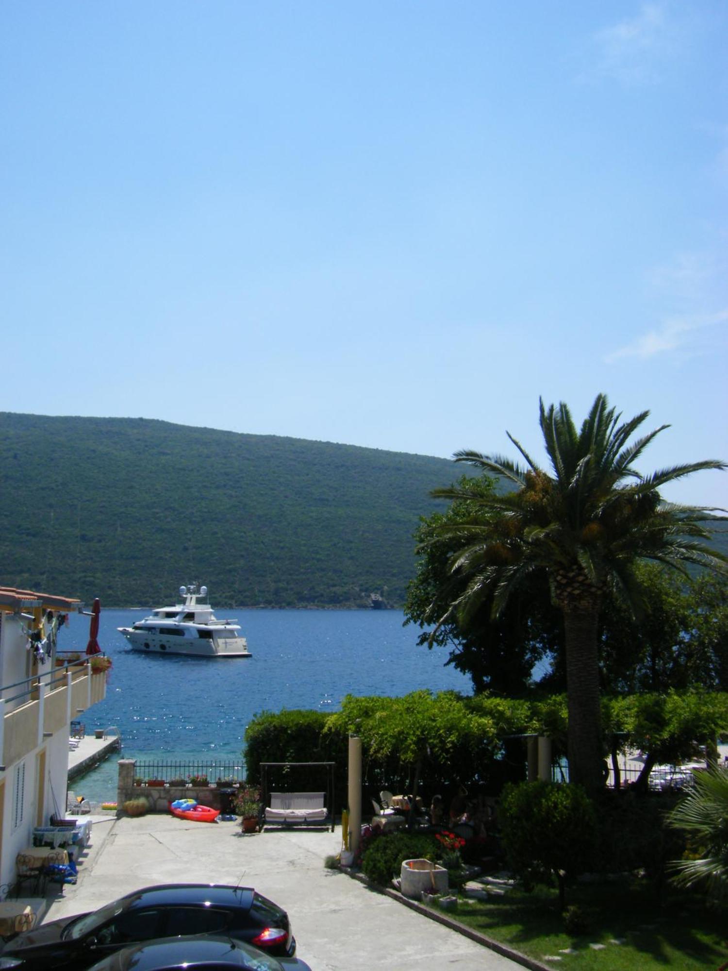 Apartments Batricevic Herceg Novi Exterior photo